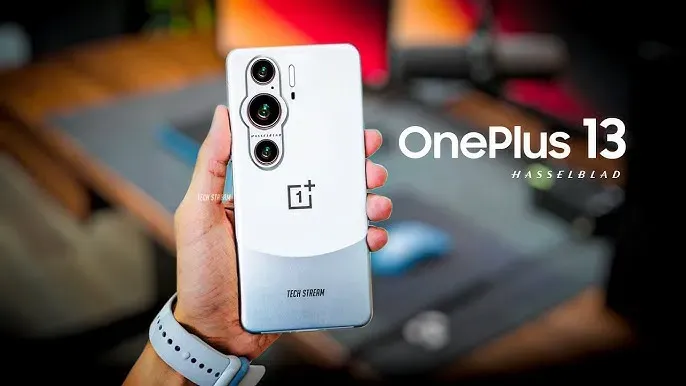 OnePlus का न्यू फ्लैग्शिप 5G फोन स्टाइलिश लुक के साथ लॉन्च, मिलेगा 6000mAh बैटरी और 100W चार्जिंग